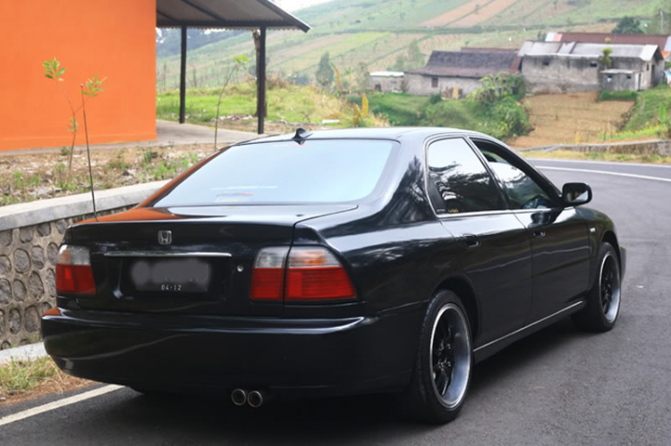 ACCORD CLUB : Bộ sưu tập ACCORDS 90-97 & Acura Legend 91- 95 !