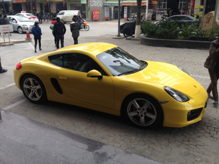 Pontiac Solstice :)