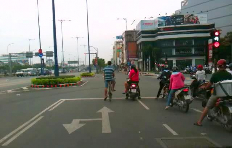 thắc mắt giao lộ Hải thượng lãn ông - Châu Văn Liêm