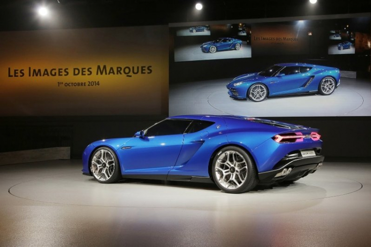 Lamborghini Asterion LPI 910-4 bước ra ánh sáng