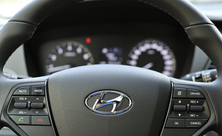 Thông tin chi tiết Hyundai Sonata 2015 tại Việt Nam