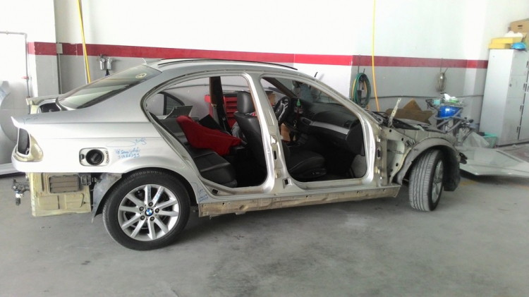 Nhật ký hành trình với gái già E46318i (p1-4, 7,8,11-13,15,20,23,25,27,29-33...) Nhật ký hành trình với gái già E46318i (p1-4, 7,8,11-13,15,20,23,25,27,29-33...)