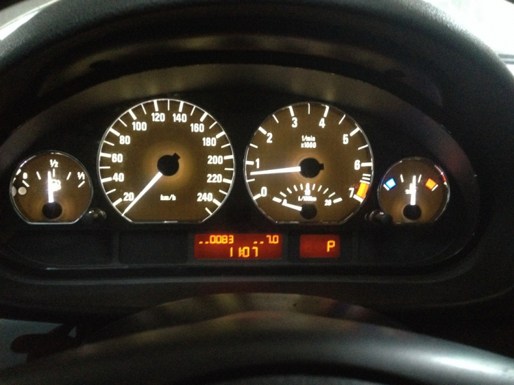 Khoe xe E46 mới mua + quá trình dọn xe. Khoe xe E46 mới mua + quá trình dọn xe.