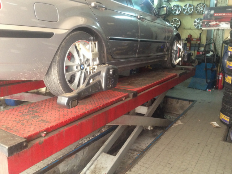 Khoe xe E46 mới mua + quá trình dọn xe. Khoe xe E46 mới mua + quá trình dọn xe.