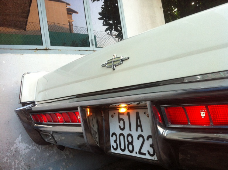 Quý Ông Mỹ - 1966 Lincoln Continental