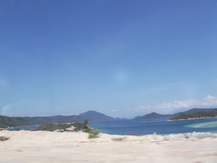 Hè về - Dạo chơi Cao nguyên, Lượn lờ Vịnh biển! Hè về - Dạo chơi Cao nguyên, Lượn lờ Vịnh biển!