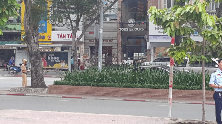 thật tội cho mấy anh