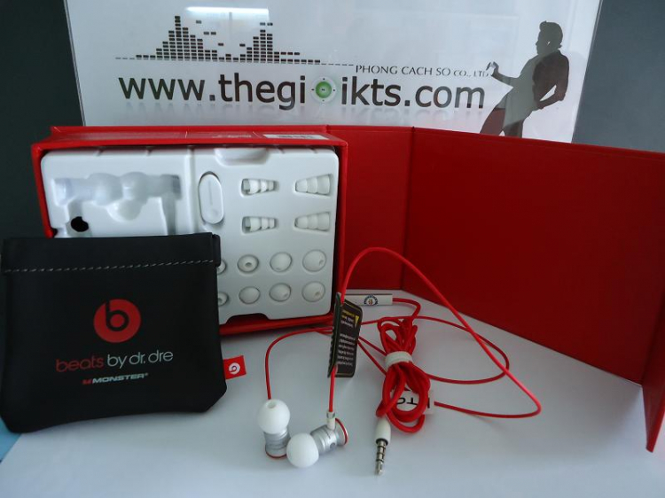 Beats by Dr. Dre UrBeat tai nghe hàng đầu thế giới vượt lên chuẩn mực những tai nghe thông