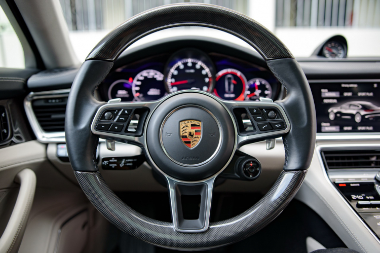 Porsche Panamera 4S 2017: Chiếc sedan hạng sang toàn diện Porsche Panamera 4S 2017: Chiếc sedan hạng sang toàn diện