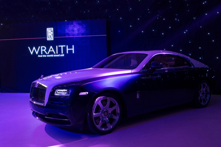 Rolls-Royce Wraith chính hãng  giá từ 17,99 tỷ VNĐ