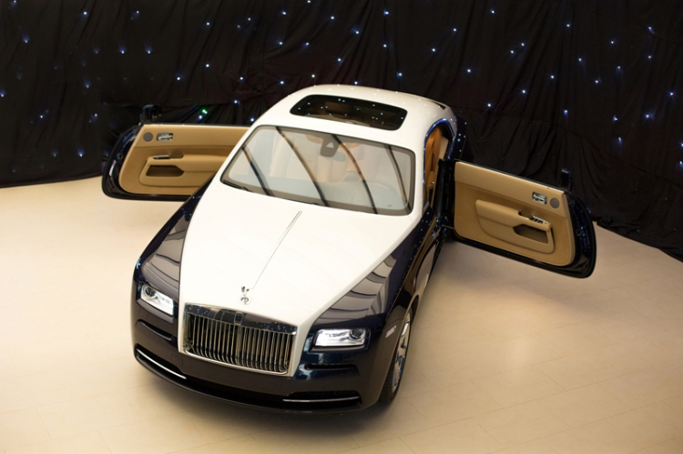 Rolls-Royce Wraith chính hãng  giá từ 17,99 tỷ VNĐ