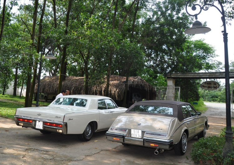 Quý Ông Mỹ - 1966 Lincoln Continental