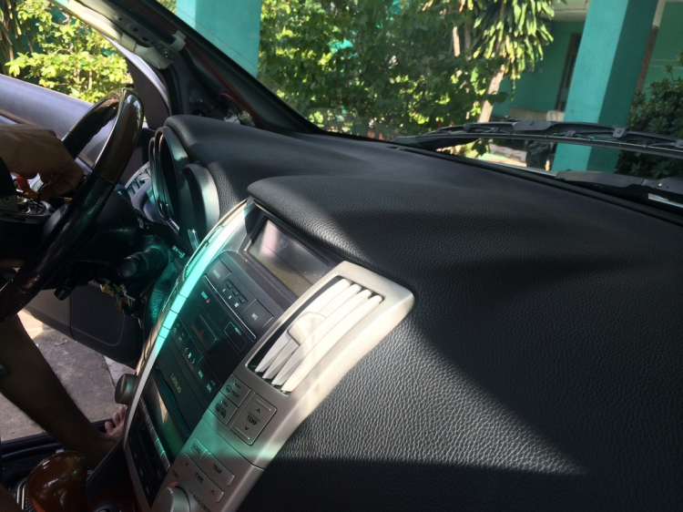 Làm lại taplo cho Lexus Làm lại taplo cho Lexus