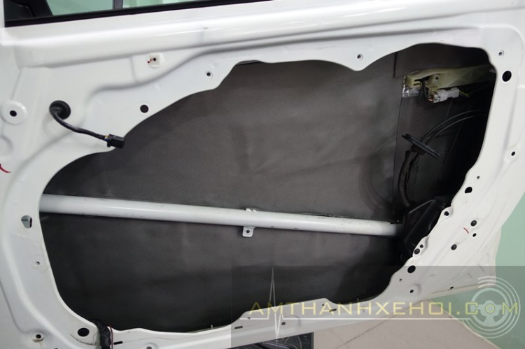 KIA K3 - Nâng cấp âm thanh, hình ảnh và cách âm. KIA K3 - Nâng cấp âm thanh, hình ảnh và cách âm.