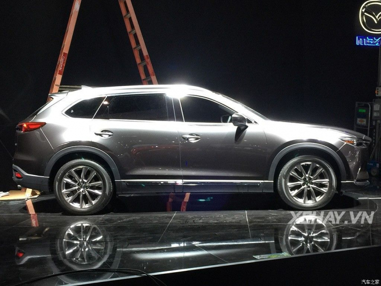 Soi “ảnh nóng” Mazda CX-9 hoàn toàn mới