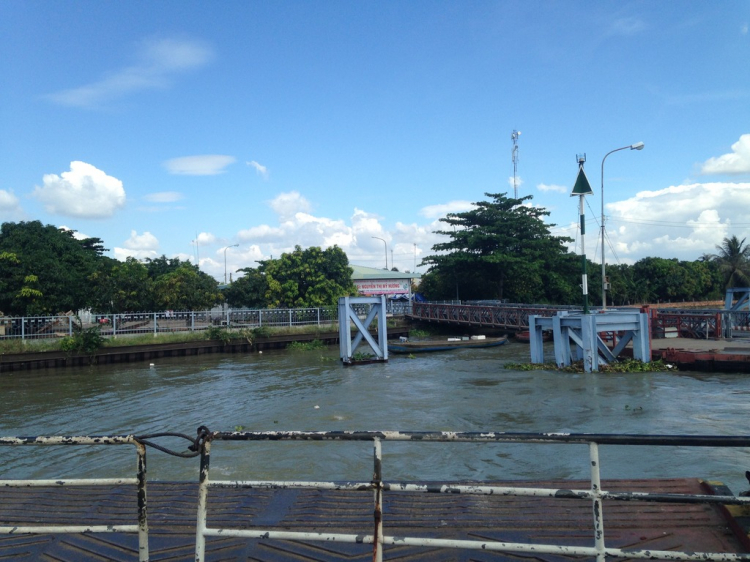 Độc hành vượt Cửu Long Giang