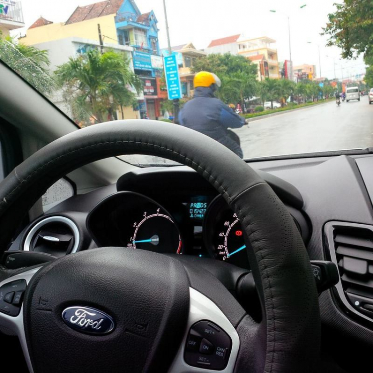 @Hải Nguyễn: Fiesta Ecoboost - Ecosport đầu tiên tại VN phục hồi chức năng Cruise control