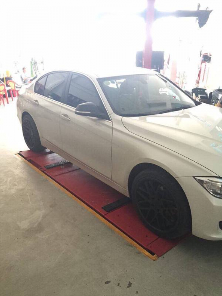 Bán 4 mâm vertini 19" inch gắn bmw f30 còn mới.