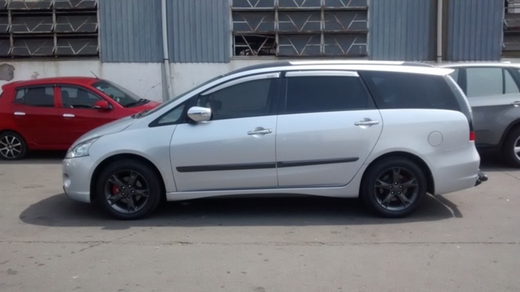 Mitsubishi Grandis - Tổng hợp bài viết về Grandis: giao lưu, chia sẻ Mitsubishi Grandis - Tổng hợp bài viết về Grandis: giao lưu, chia sẻ
