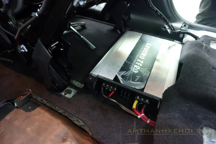 Honda CRV 2015 cách âm và nâng cấp âm thanh, hình ảnh.