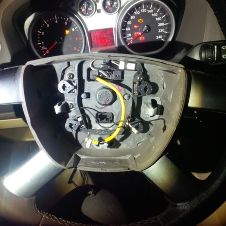 @Hải Nguyễn: Fiesta Ecoboost - Ecosport đầu tiên tại VN phục hồi chức năng Cruise control @Hải Nguyễn: Fiesta Ecoboost - Ecosport đầu tiên tại VN phục hồi chức năng Cruise control