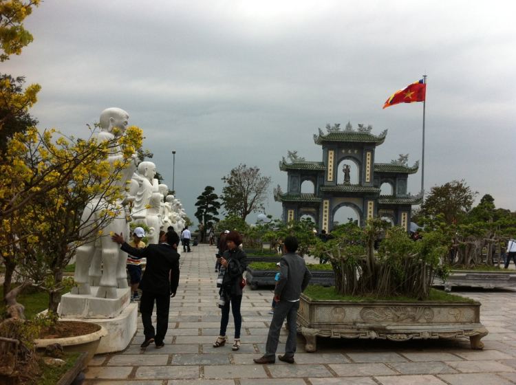 Miền Trung Du Xuân Ký - Gia Đình Nhỏ và Chuyến Phượt Ăn Tết Xa Nhà.