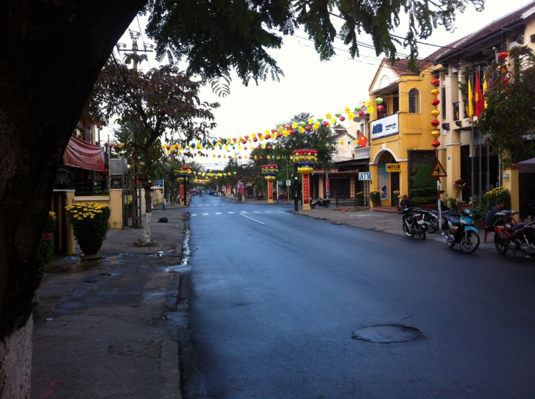 Miền Trung Du Xuân Ký - Gia Đình Nhỏ và Chuyến Phượt Ăn Tết Xa Nhà.