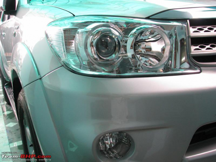 Tìm hiểu về các loại đèn ô tô phổ biến (Halogen, Xenon, LED)
