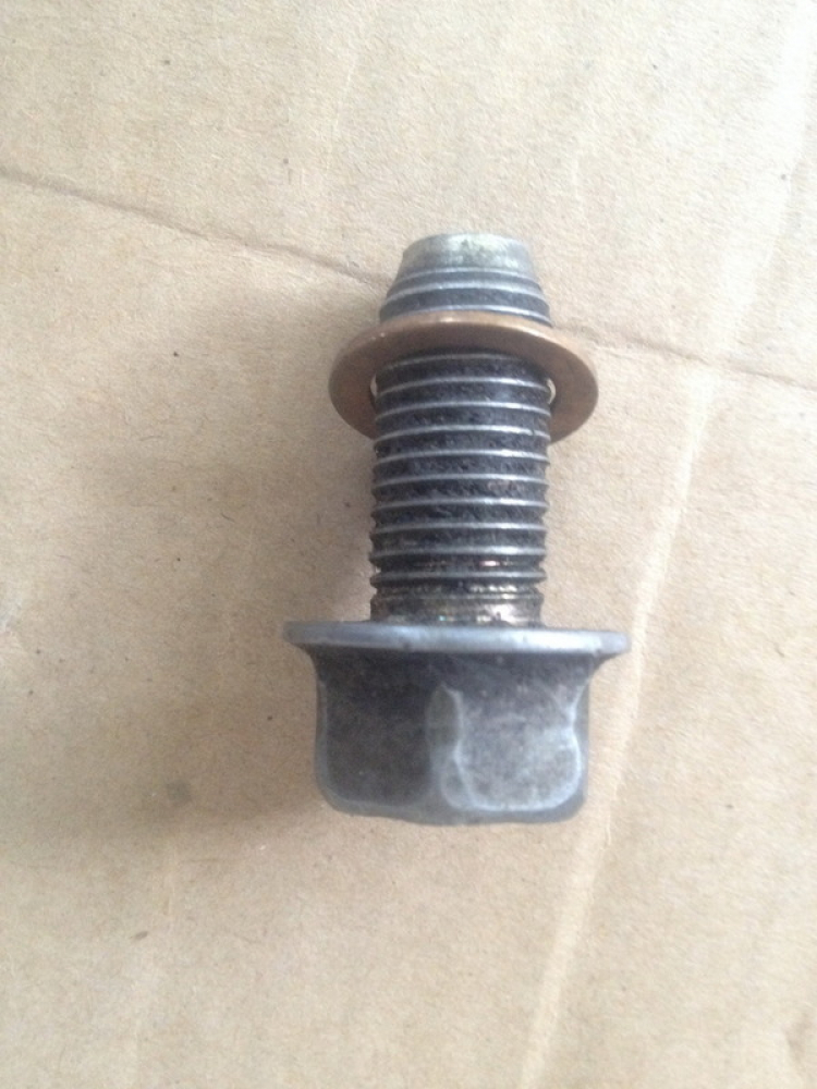 Khoe xe E46 mới mua + quá trình dọn xe. Khoe xe E46 mới mua + quá trình dọn xe.