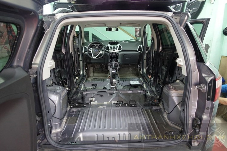 Cách âm cho Ford Ecosport Cách âm cho Ford Ecosport