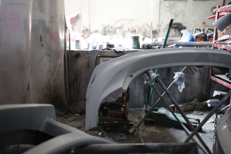 Quá trình nâng cấp Mazda3 của Thần Đèn tại khactrungoto. Quá trình nâng cấp Mazda3 của Thần Đèn tại khactrungoto.
