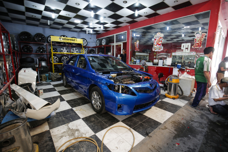 Quá trình nâng cấp Mazda3 của Thần Đèn tại khactrungoto. Quá trình nâng cấp Mazda3 của Thần Đèn tại khactrungoto.