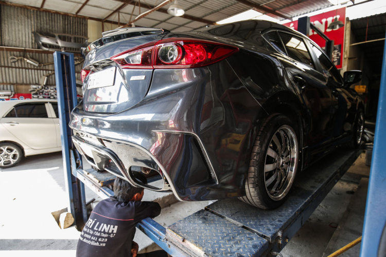Quá trình nâng cấp Mazda3 của Thần Đèn tại khactrungoto. Quá trình nâng cấp Mazda3 của Thần Đèn tại khactrungoto.