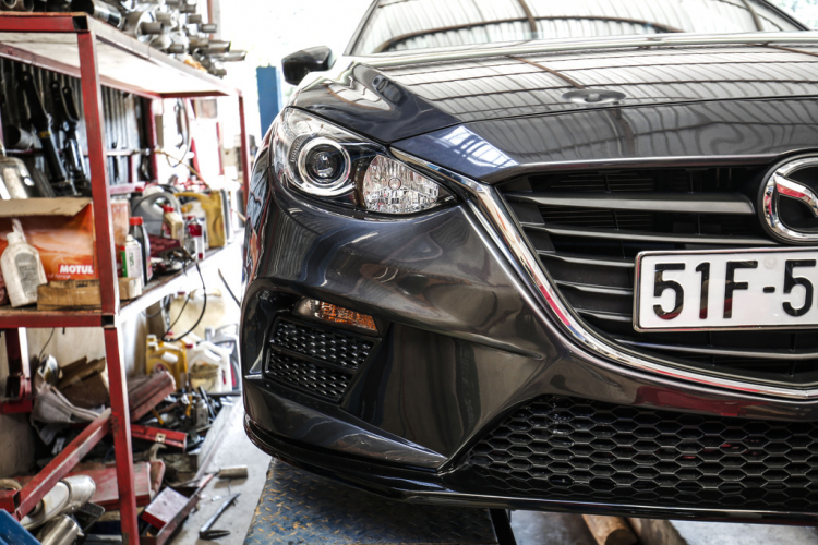 Quá trình nâng cấp Mazda3 của Thần Đèn tại khactrungoto. Quá trình nâng cấp Mazda3 của Thần Đèn tại khactrungoto.