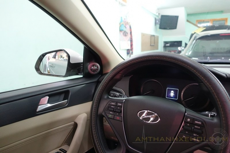 Hyundai Sonata 2015 nâng cấp hệ thống nghe nhìn.