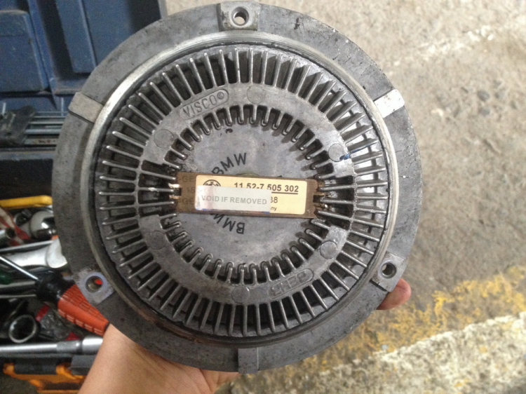 Khoe xe E46 mới mua + quá trình dọn xe. Khoe xe E46 mới mua + quá trình dọn xe.