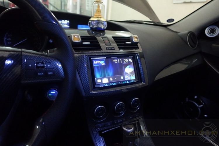 Mazda 3S "độ" đơn giản và nâng cấp hệ thống âm thanh.