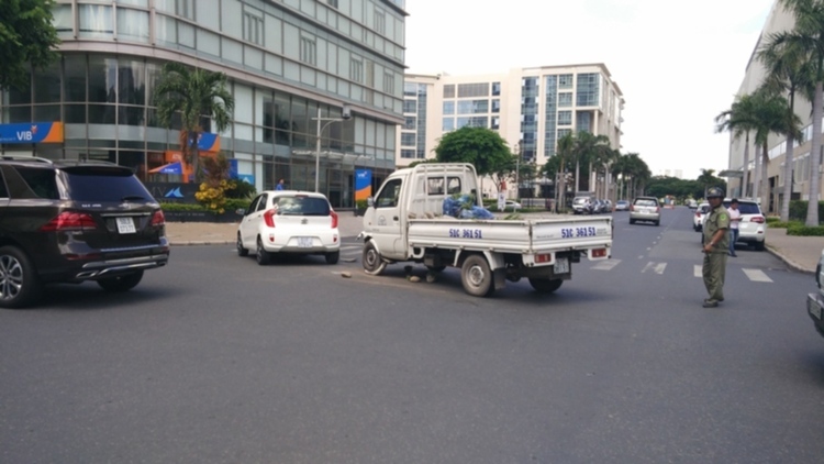 Bác nào biết vụ này sáng nay ko ạ