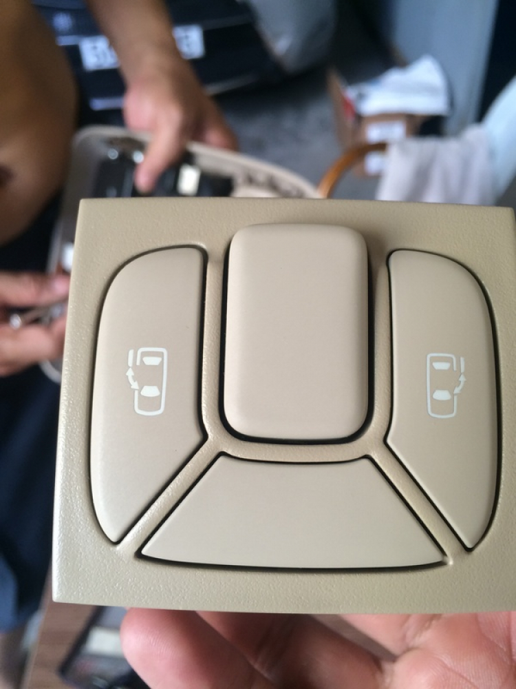 Tự hào là chiếc TOYOTA SIENNA LE duy nhất VN lắp và độ nhiều đồ chơi ! Tự hào là chiếc TOYOTA SIENNA LE duy nhất VN lắp và độ nhiều đồ chơi !