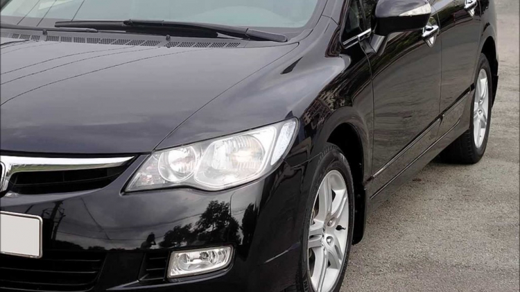 Đèn xe honda civic thế hệ thứ 8
