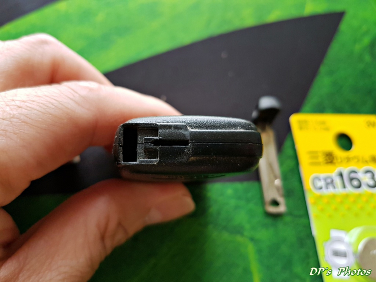 DIY Thay Pin Smartkey Forester 2014