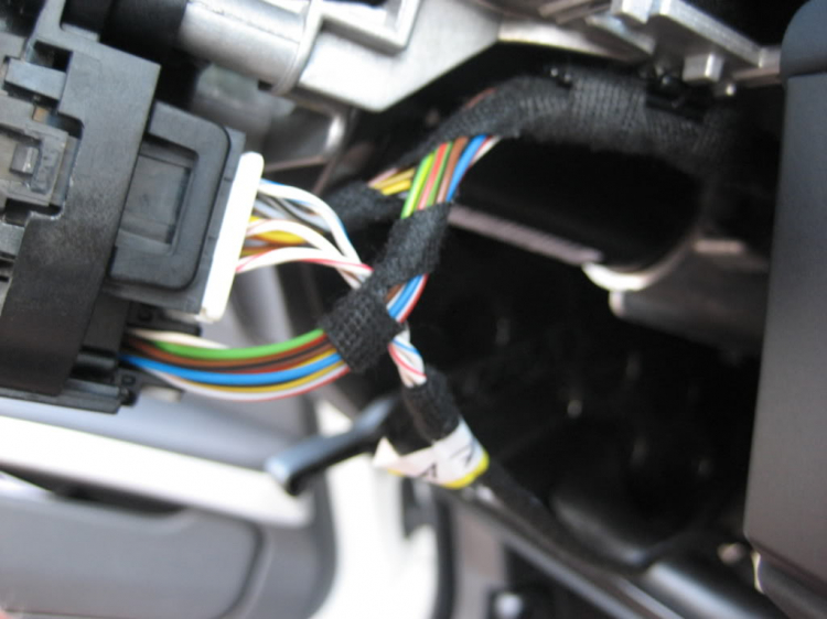 HƯỚNG DẪN CHI TIẾT CÁCH RETROFIT PADDLE SHIFTS CHO E90 HƯỚNG DẪN CHI TIẾT CÁCH RETROFIT PADDLE SHIFTS CHO E90