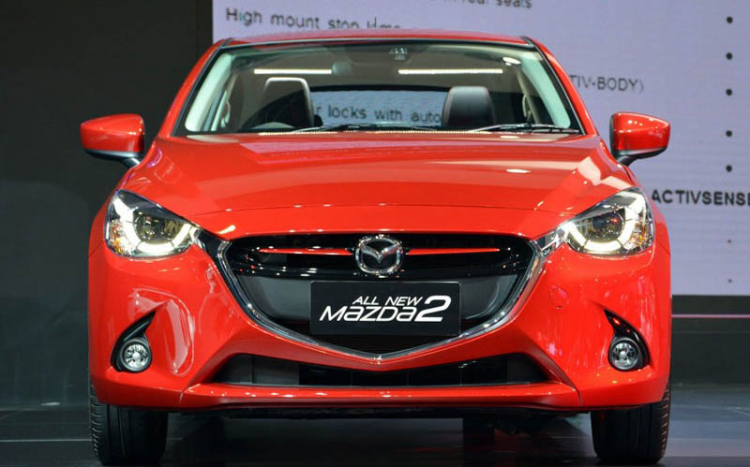 Mazda ra mắt công nghệ đèn pha LED