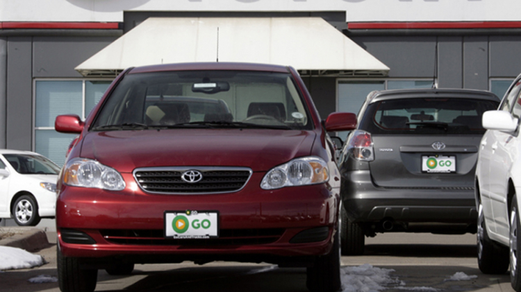Toyota lại dính lỗi tăng tốc đột ngột trên Corolla 2006-2010