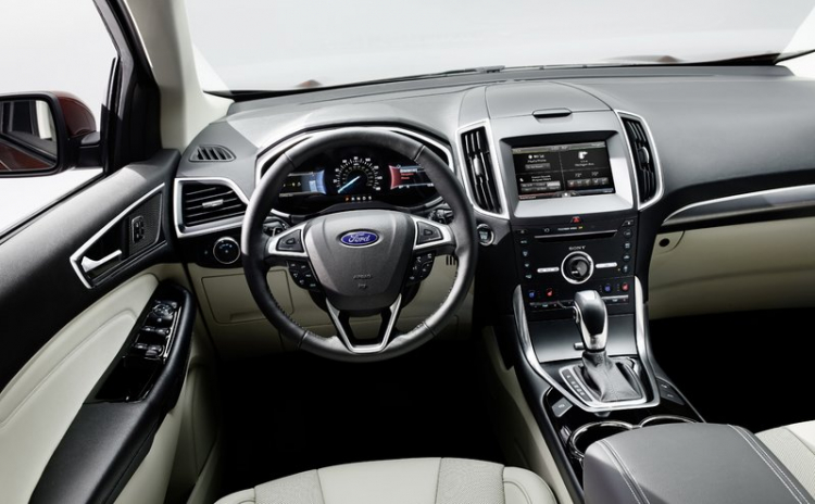 Ford ra mắt crossover Edge 2015 phiên bản Châu Âu