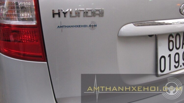 Vũ Car Workshop: Chuyên độ "âm thanh - hình ảnh - mâm - body" cho xe hơi. Vũ Car Workshop: Chuyên độ "âm thanh - hình ảnh - mâm - body" cho xe hơi.