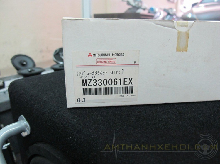 Vũ Car Workshop: Chuyên độ "âm thanh - hình ảnh - mâm - body" cho xe hơi. Vũ Car Workshop: Chuyên độ "âm thanh - hình ảnh - mâm - body" cho xe hơi.