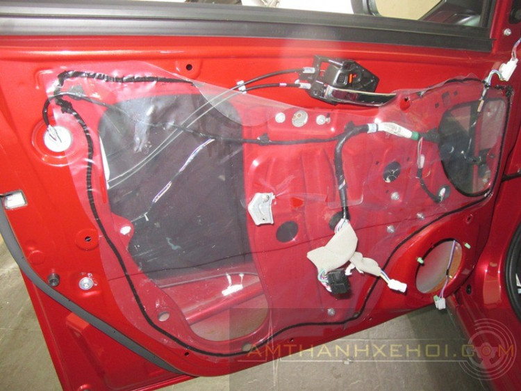 Vũ Car Workshop: Chuyên độ "âm thanh - hình ảnh - mâm - body" cho xe hơi. Vũ Car Workshop: Chuyên độ "âm thanh - hình ảnh - mâm - body" cho xe hơi.