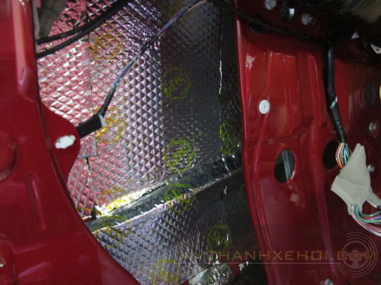 Vũ Car Workshop: Chuyên độ "âm thanh - hình ảnh - mâm - body" cho xe hơi. Vũ Car Workshop: Chuyên độ "âm thanh - hình ảnh - mâm - body" cho xe hơi.