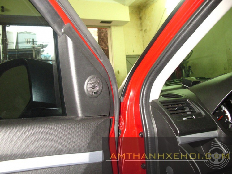 Vũ Car Workshop: Chuyên độ "âm thanh - hình ảnh - mâm - body" cho xe hơi. Vũ Car Workshop: Chuyên độ "âm thanh - hình ảnh - mâm - body" cho xe hơi.